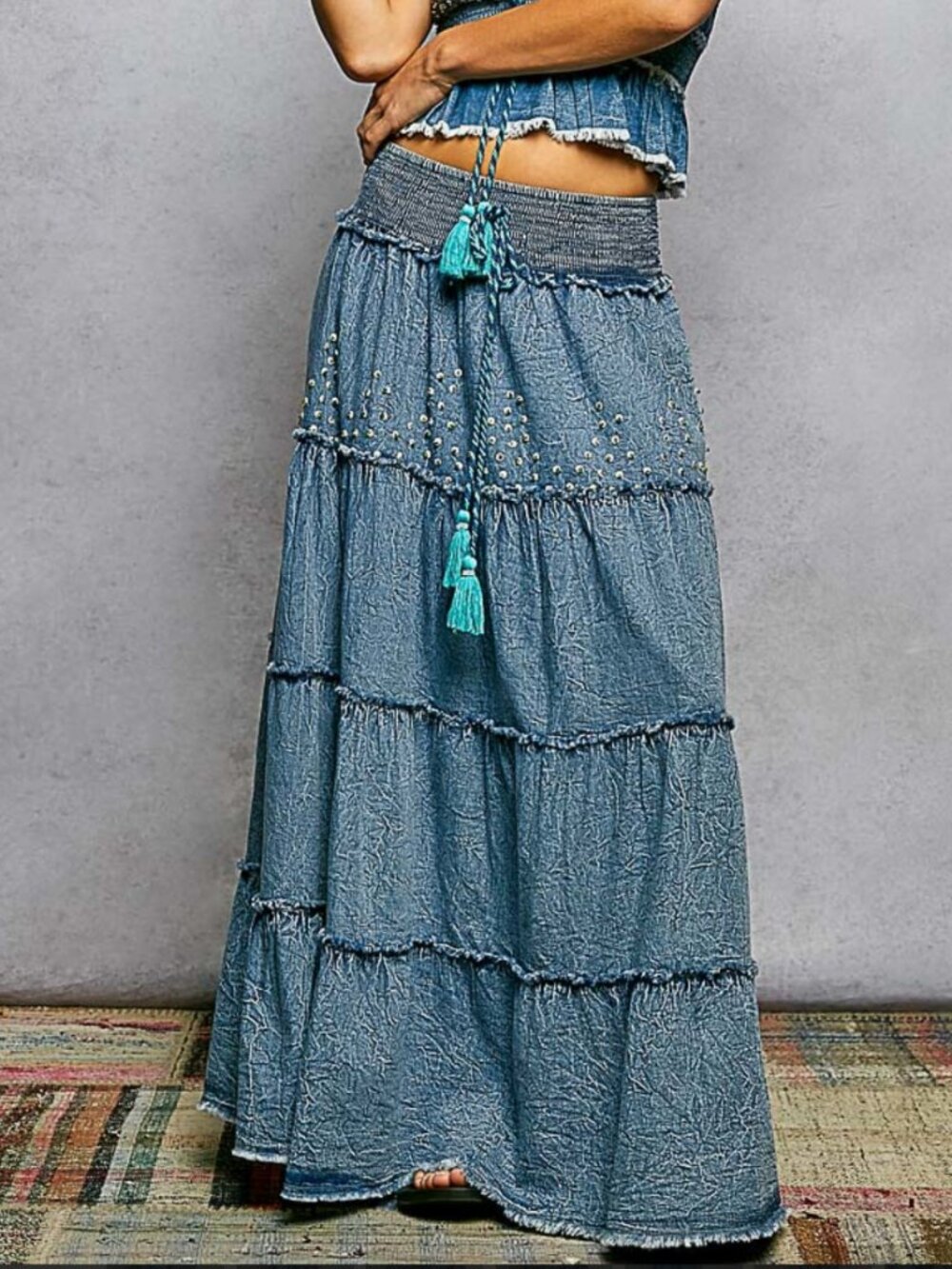 POL Tiered denim maxi skirt